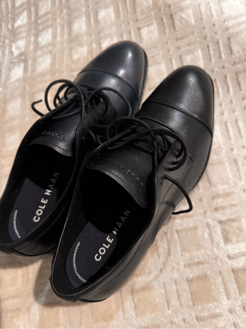 Cole Haan Black Leather Cap-Toe Derby Dress Shoes